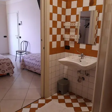 Konukevi Affittacamere Cigole *